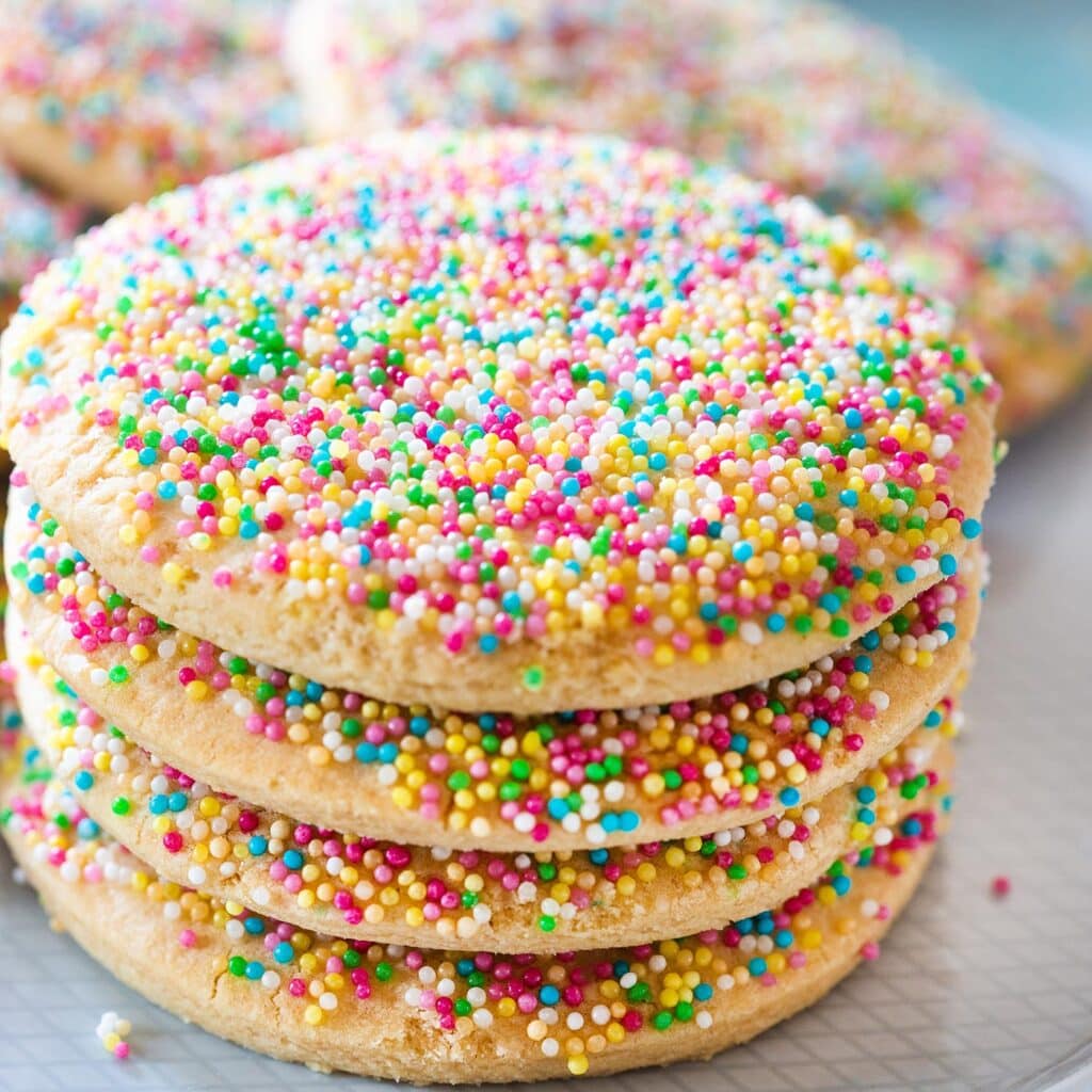 Mexican sprinkle cookies recipe cover.
