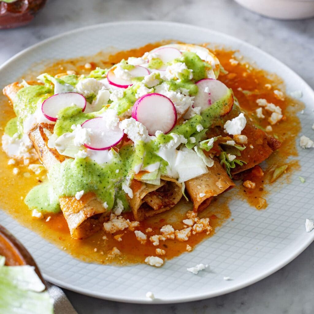 Flautas de Pollo Mexicanas Receta Casera.